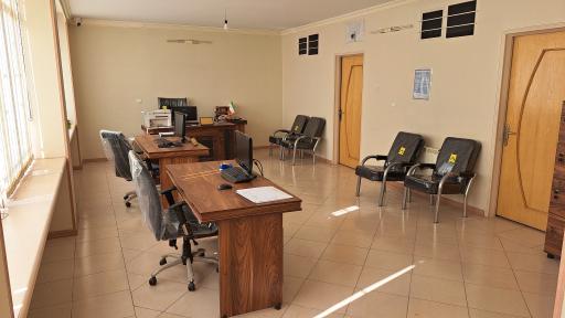 عکس دفتر اسناد رسمی ۶۱۴ اصفهان