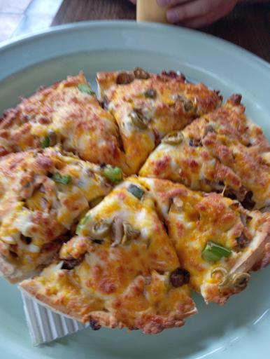 عکس پیتزا سه فر