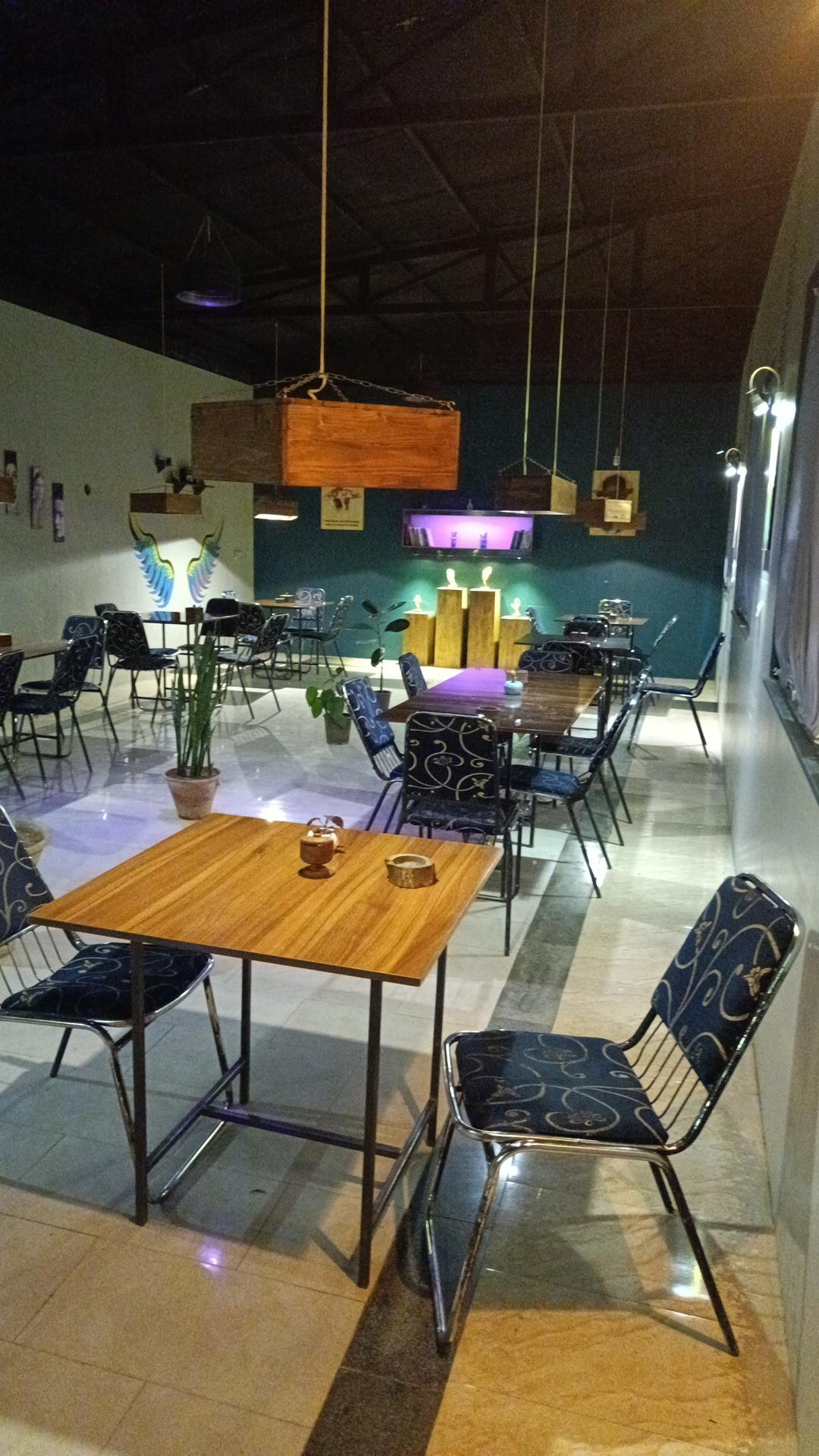 عکس کافه پاتوق 