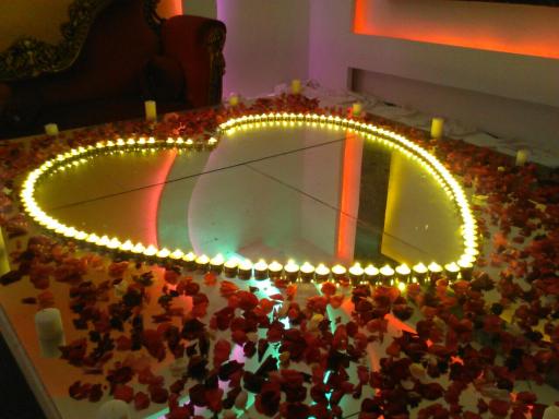 عکس تالار جشن و عروسی دوشیزه