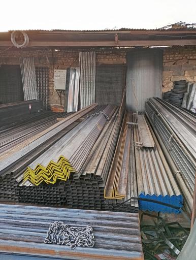 عکس آهن آلات احمد پاکدشت