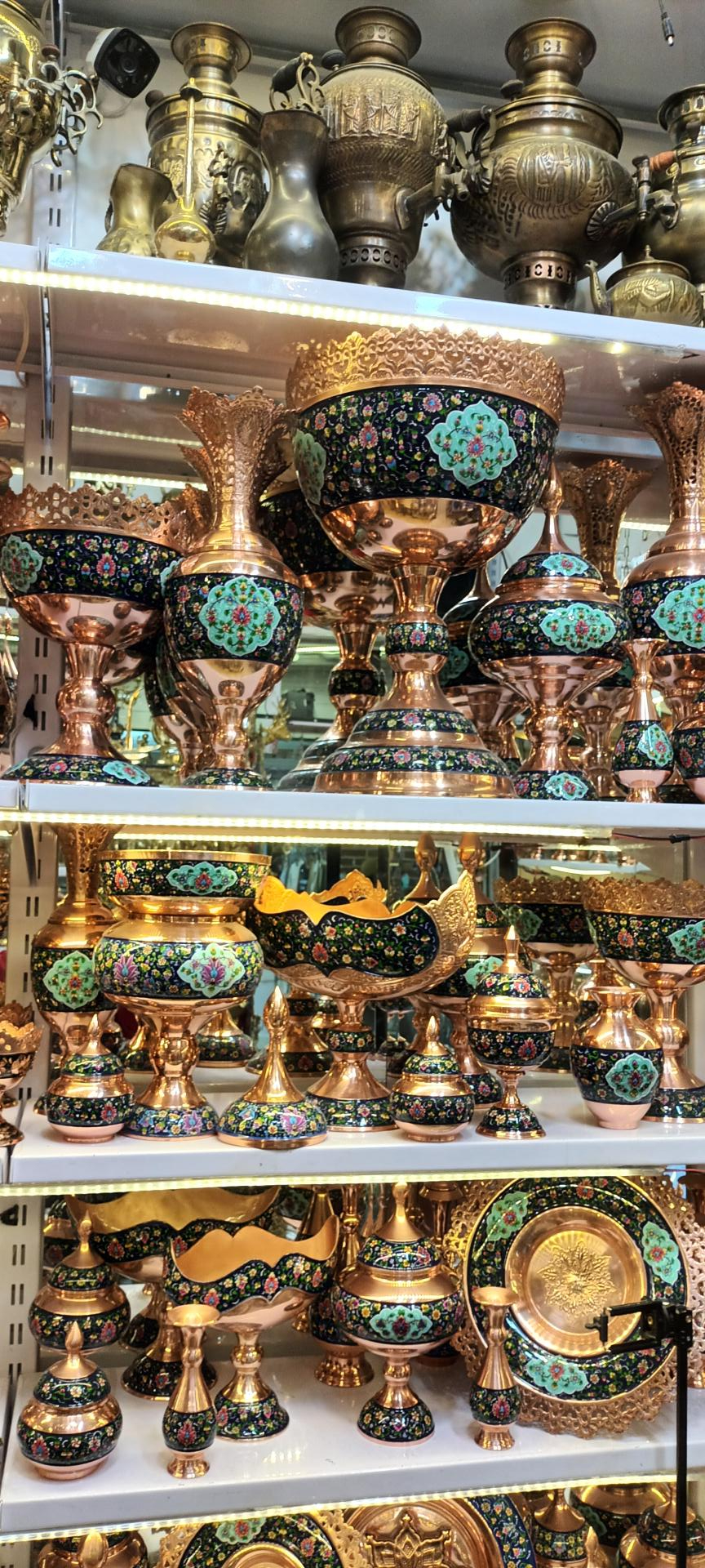 عکس دومان استور صنایع دستی مسی و برنزی