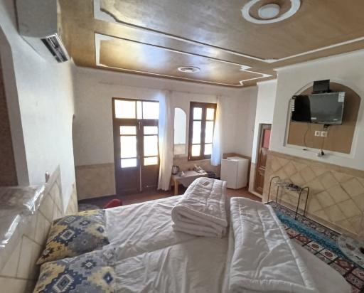 عکس خانه نقلی تفت