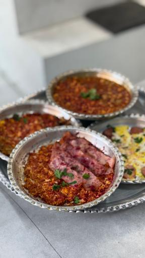 صبحانه خوری زاهدی