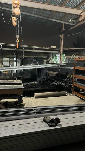 عکس آهن آلات احمد پاکدشت