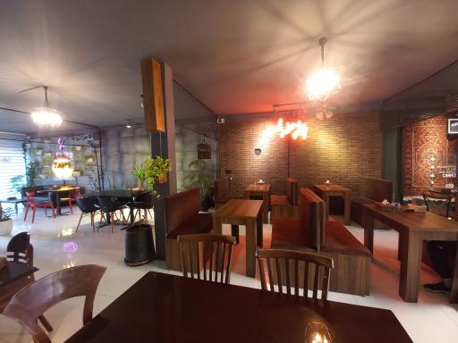 عکس فست فود ۴ چوب