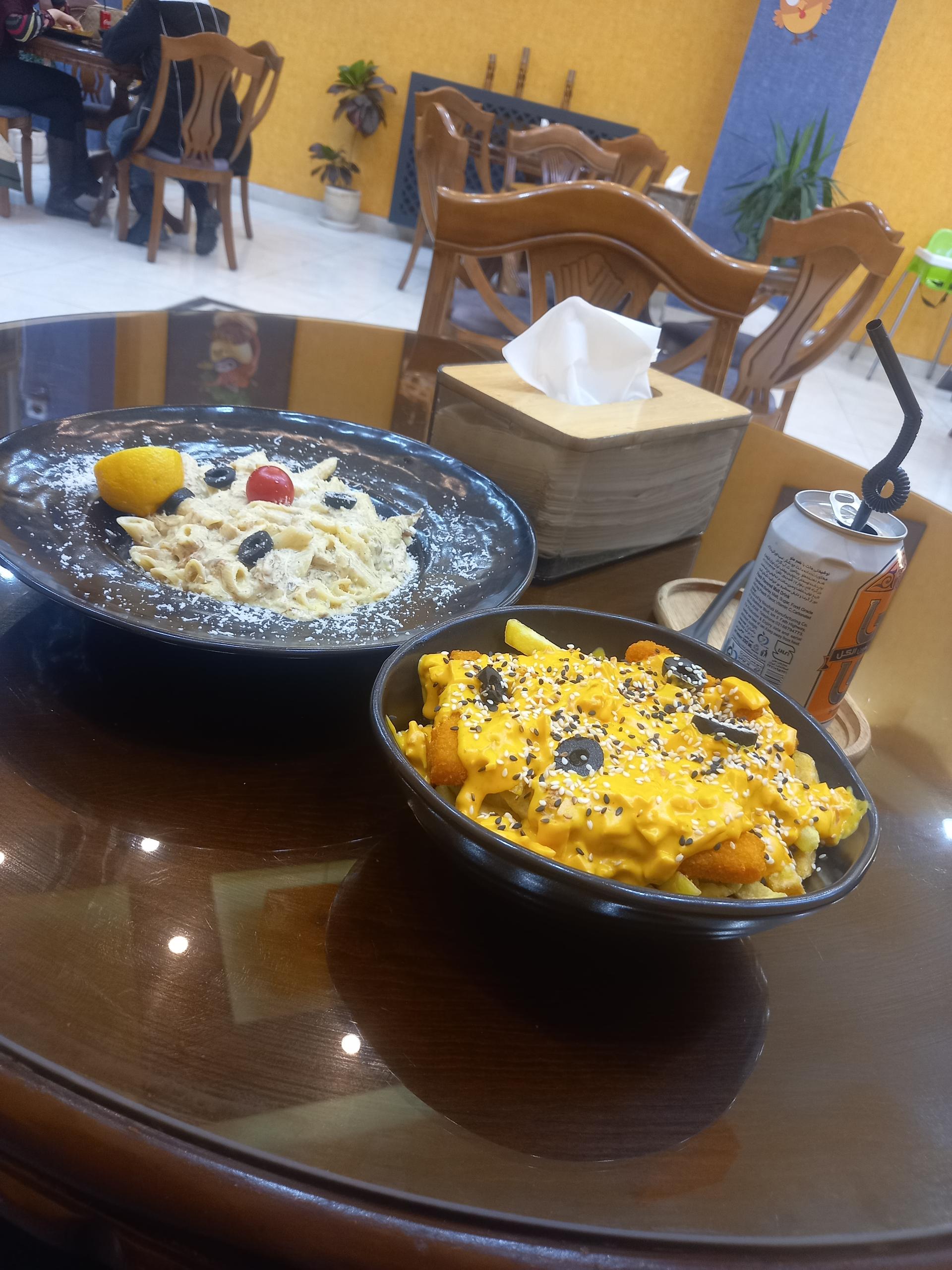 عکس کافه رستوران رومن