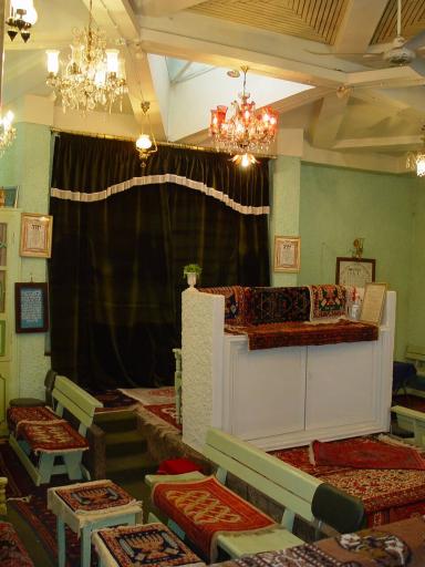 عکس آرامگاه اِستر و مُردخای‎