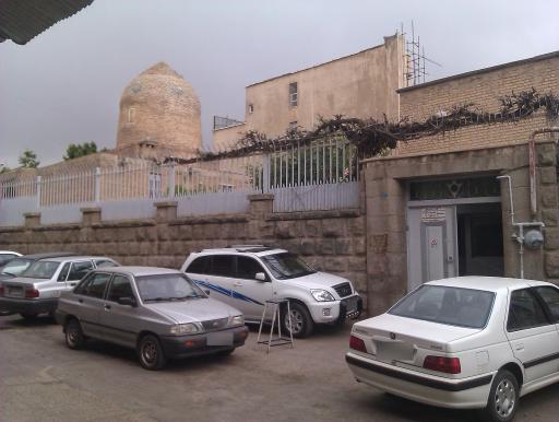 عکس آرامگاه اِستر و مُردخای‎