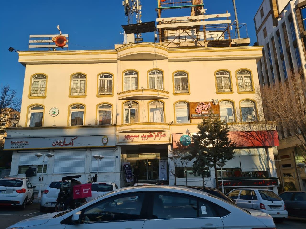 عکس تالار قصر سپهر