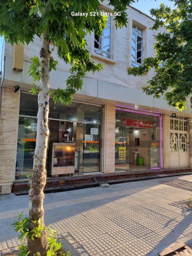 عکس پیتزا دنا