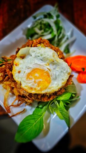 عکس رستوران سنتی هفت خوان