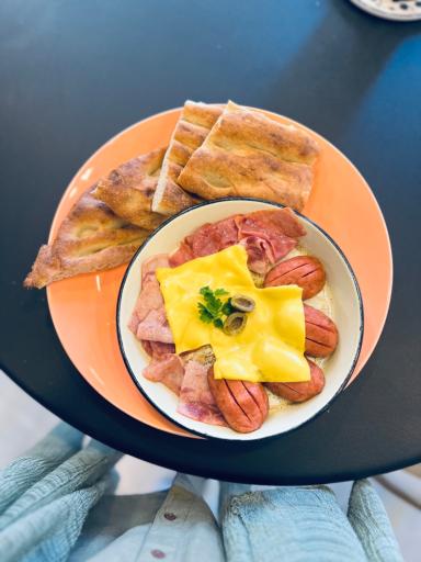 عکس کافه خانه سبز