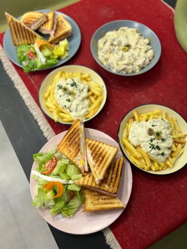 عکس کافه خانه سبز