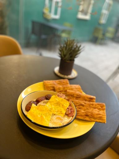 عکس کافه خانه سبز