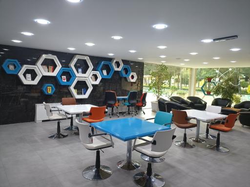 عکس مرکز رشد نوآوری سرخس 