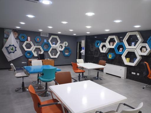 عکس مرکز رشد نوآوری سرخس 