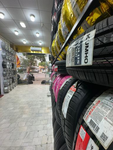 عکس فروشگاه رینگ و لاستیک زربوطه