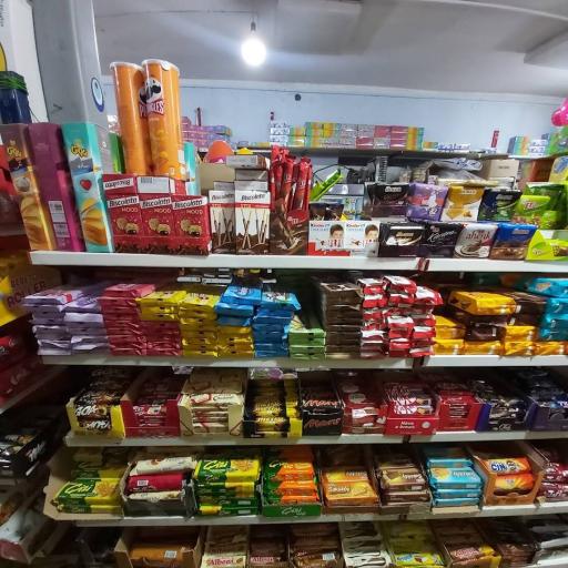 عکس سوپر مارکت خانواده