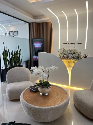 عکس دکتر دلارا جهری