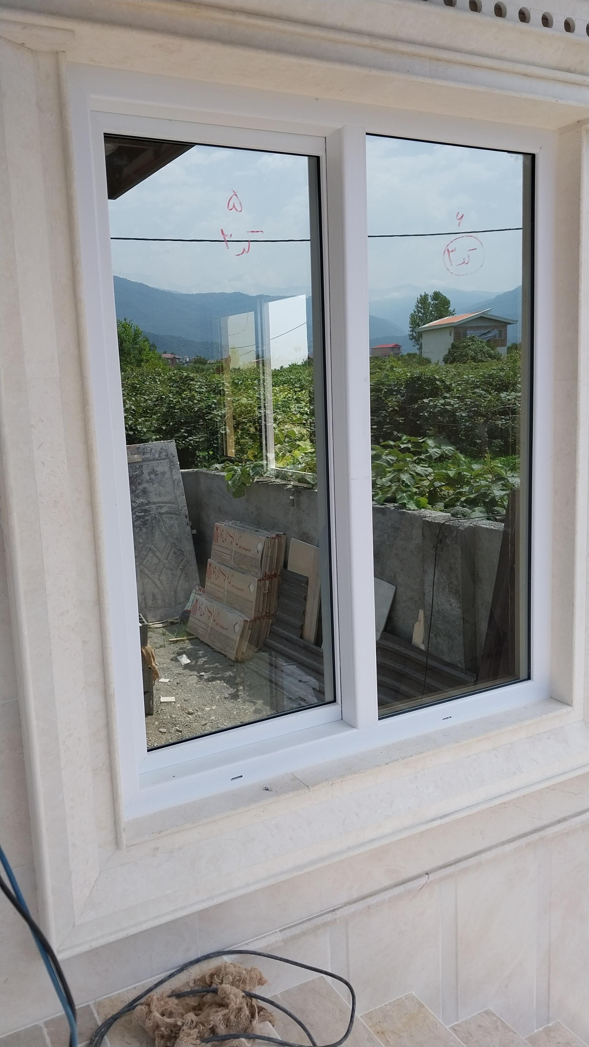 عکس درب و پنجره دوجداره آلومینیوم _upvc برادران پورقنبری 