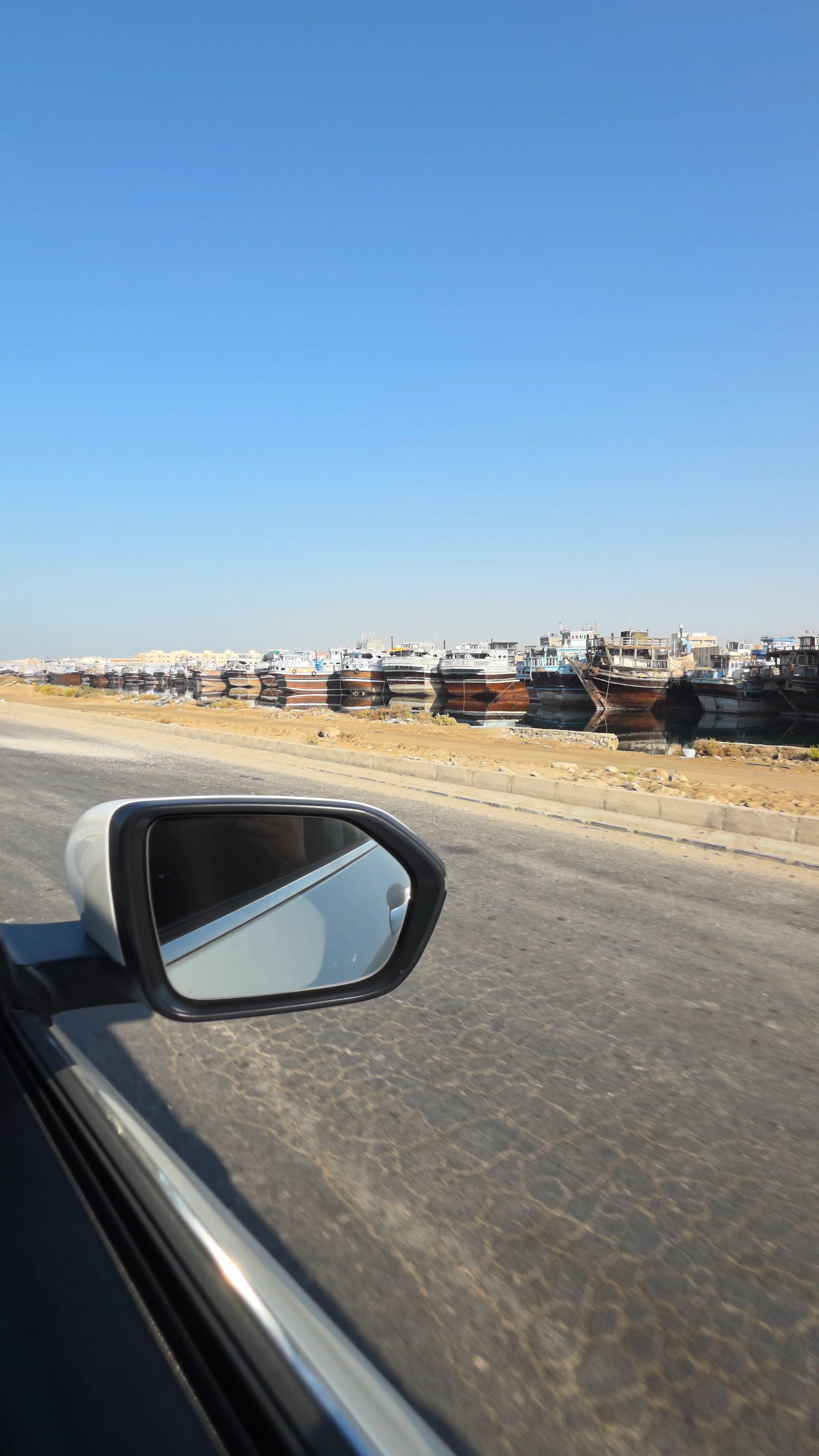 عکس گمرک بندر گناوه