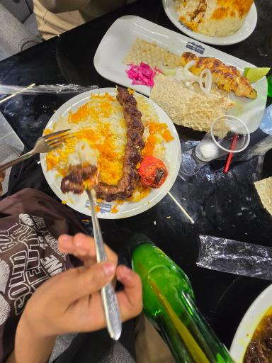 عکس رستوران حاج محسن
