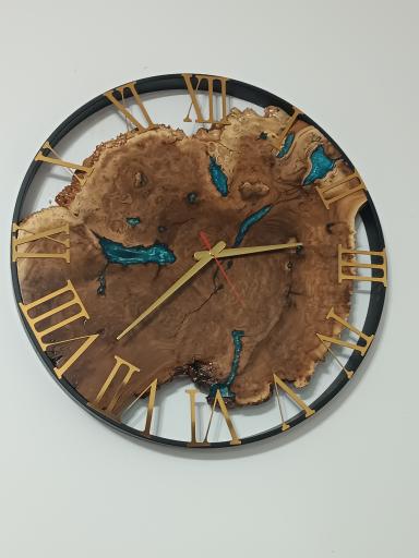 عکس کارگاه و گالری چوب کیان