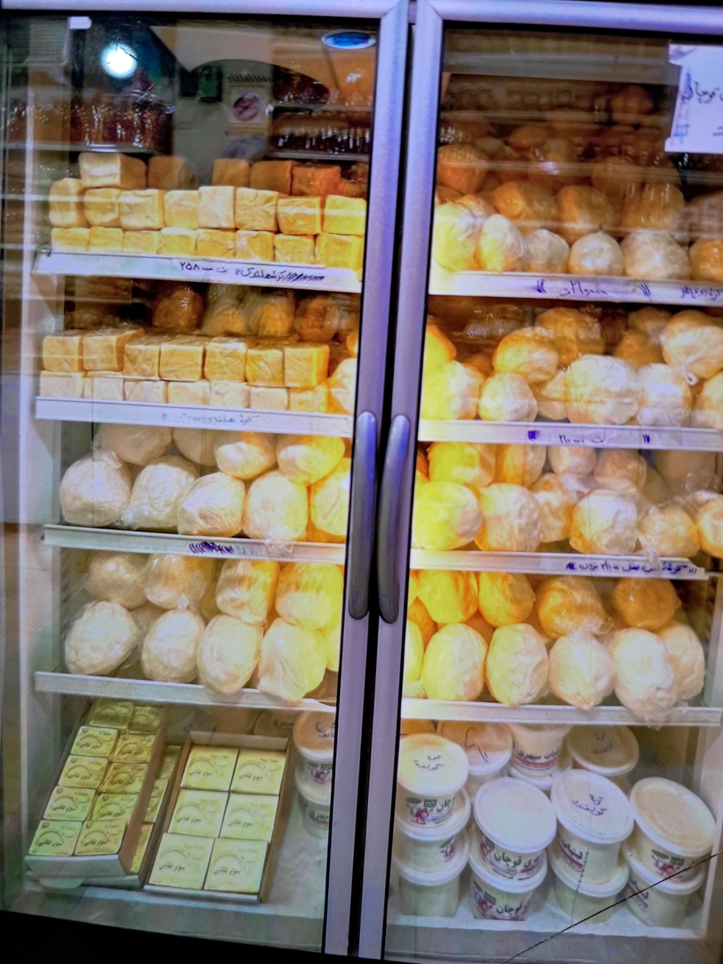 عکس لبنیات قوچان