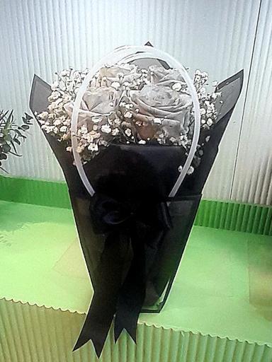 عکس گلفروشی آنلاین رد رز