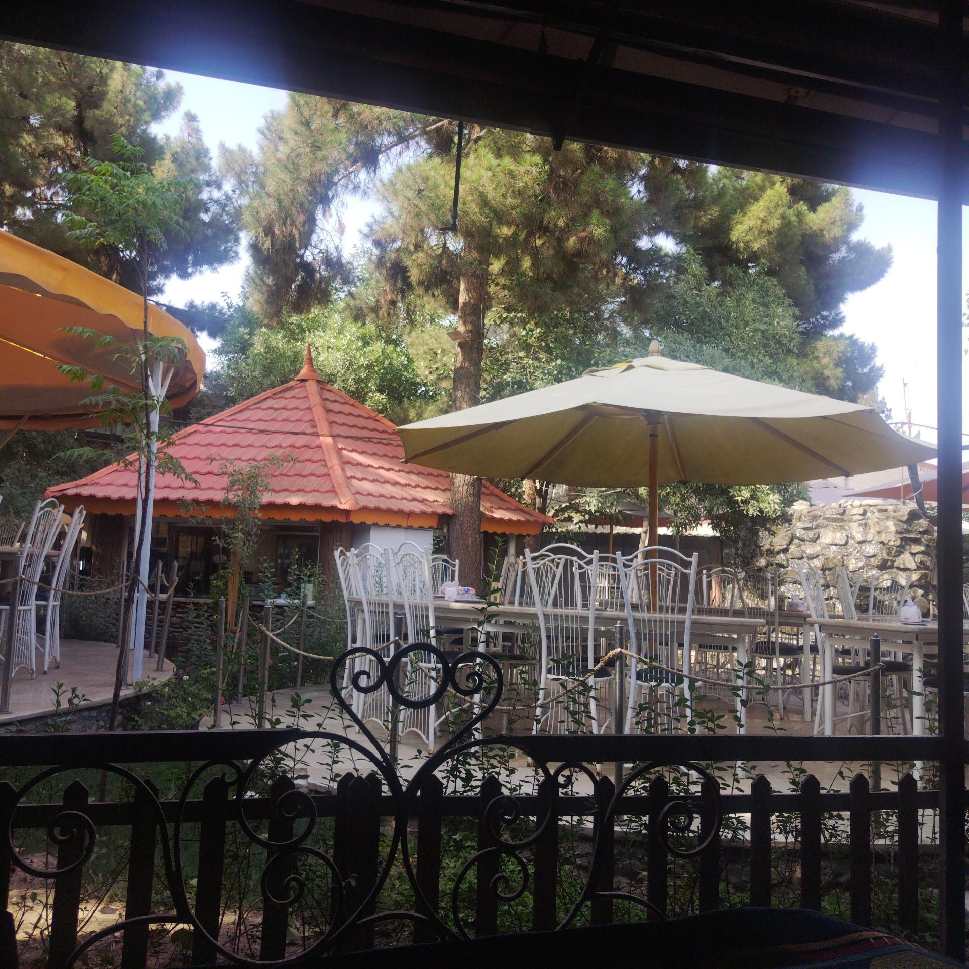 عکس کافه رستوران گلچین