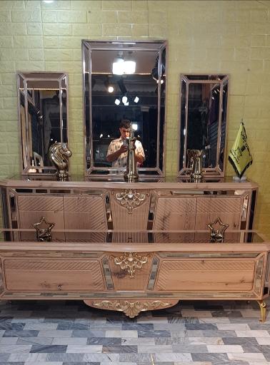 عکس  ماهان چوب