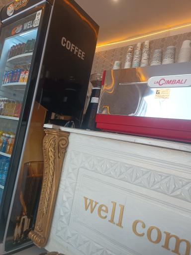 عکس قهوه خانه اهورا 