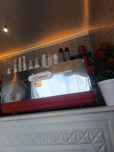 عکس قهوه خانه اهورا 