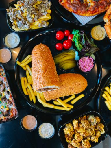 پیتزا و ساندویچ وشنا