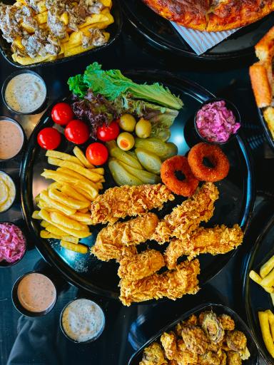 عکس پیتزا و ساندویچ وشنا