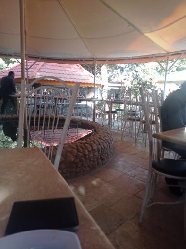 عکس کافه رستوران گلچین