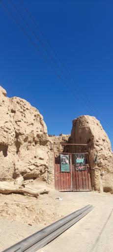 عکس ارگ باستانی اسحاق آباد