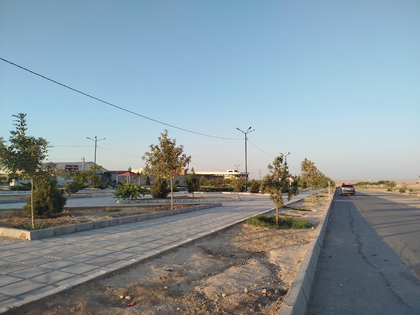 عکس بوستان زائر