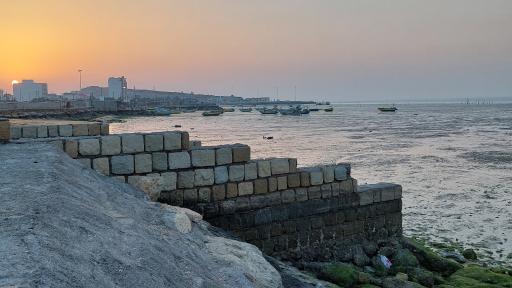 عکس مجموعه غذایی گلدن فود