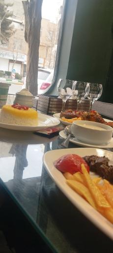 عکس رستوران رادمان 