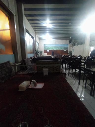 عکس غذاخوری تیرپارک مرز باشماق