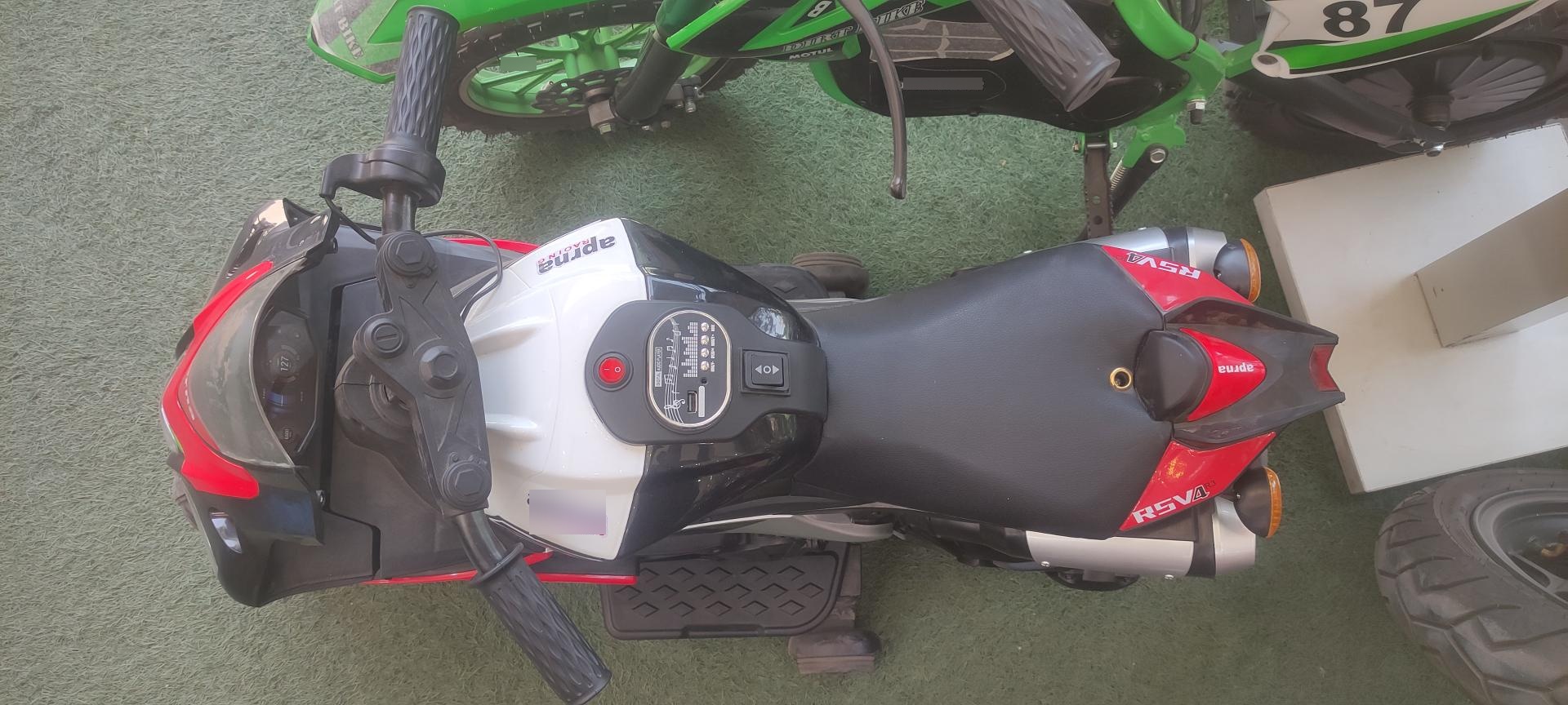 عکس نمایندگی توسن موتور