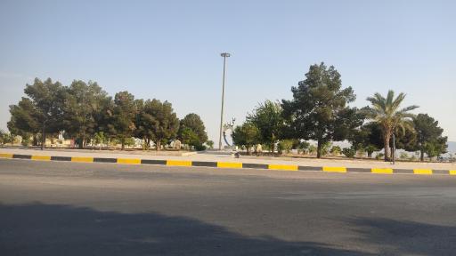 عکس میدان امام علی