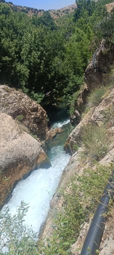 عکس آبشار گردن کلات(توف)