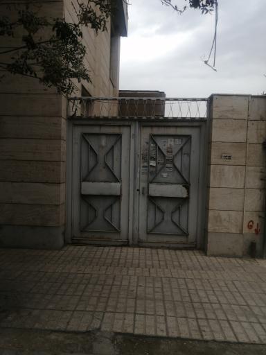 عکس سالن اجتماعات و کتابخانه زنده یاد صادقی