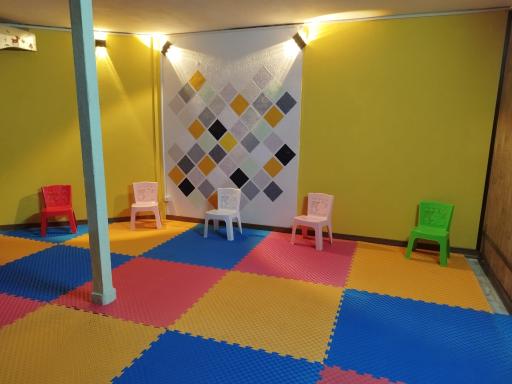 عکس آموزشگاه موسیقی هونَوا