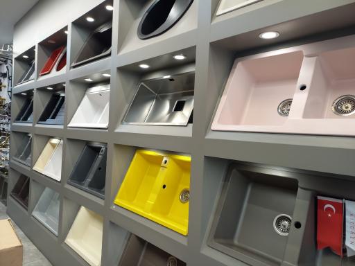 عکس فروشگاه تجهیزات آشپزخانه آون پلاس