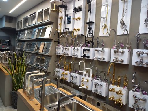 عکس فروشگاه تجهیزات آشپزخانه آون پلاس