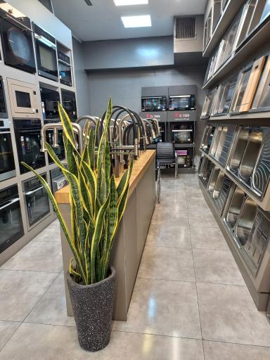 عکس فروشگاه تجهیزات آشپزخانه آون پلاس